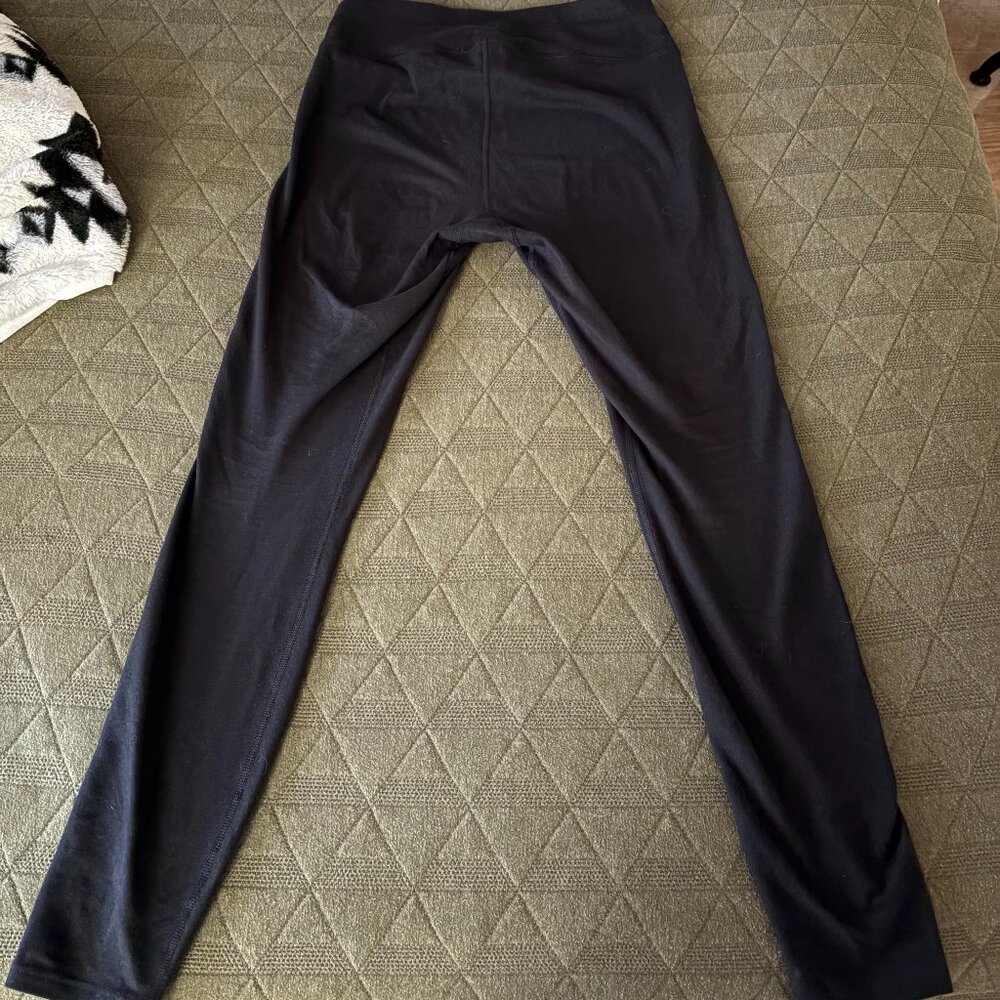 Pact On The Go Leggings - Picture 4 of 5